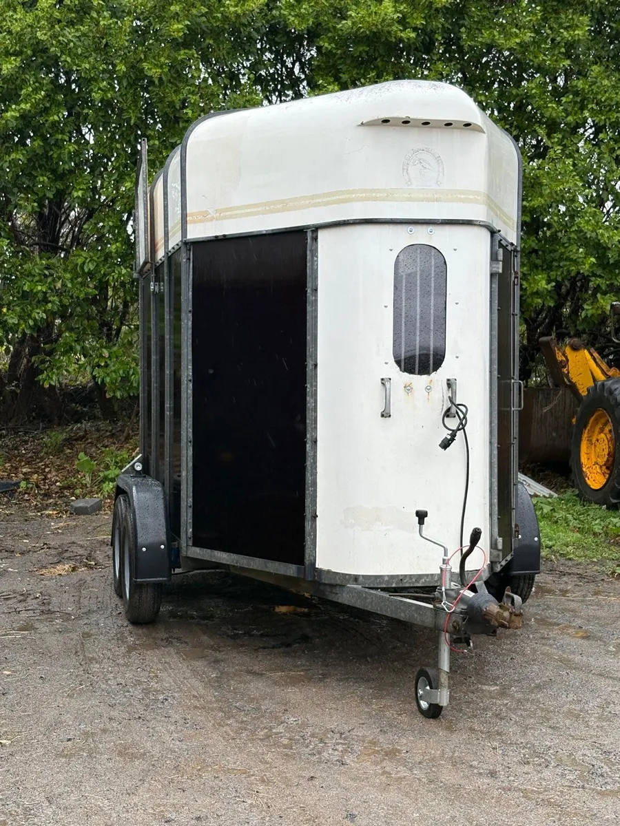 Horsebox - Image 1