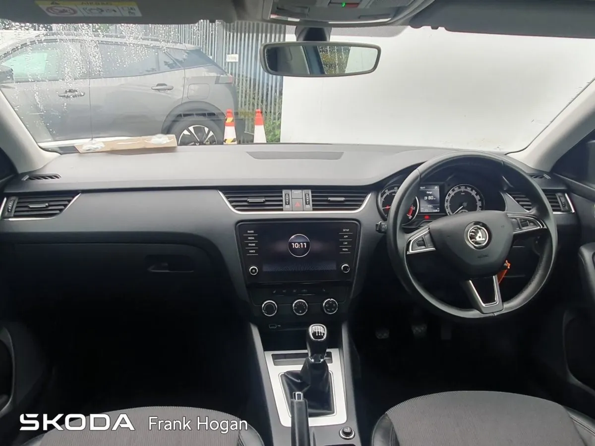 Skoda Octavia Soleil 1.0tsi 115HP - Image 2