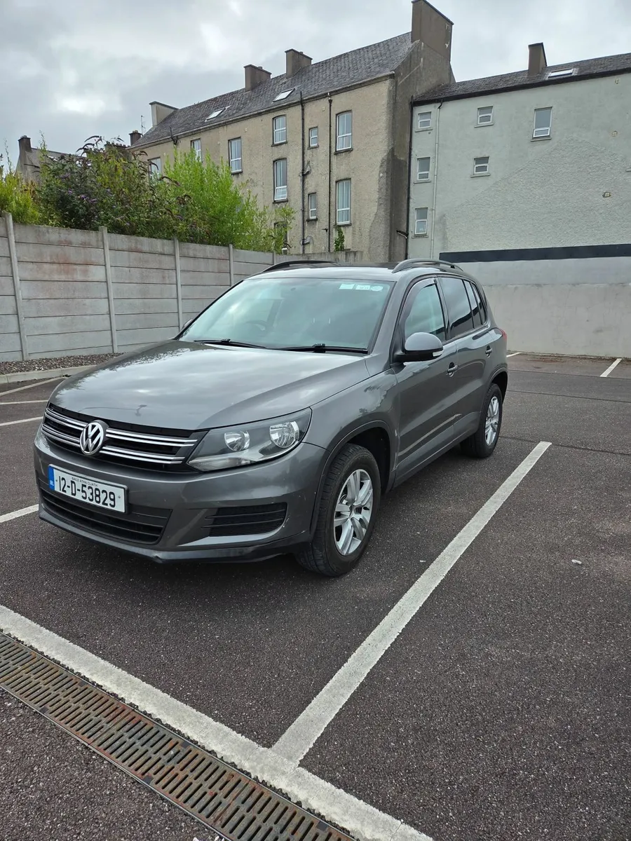Volkswagen Tiguan 2012 - Image 1