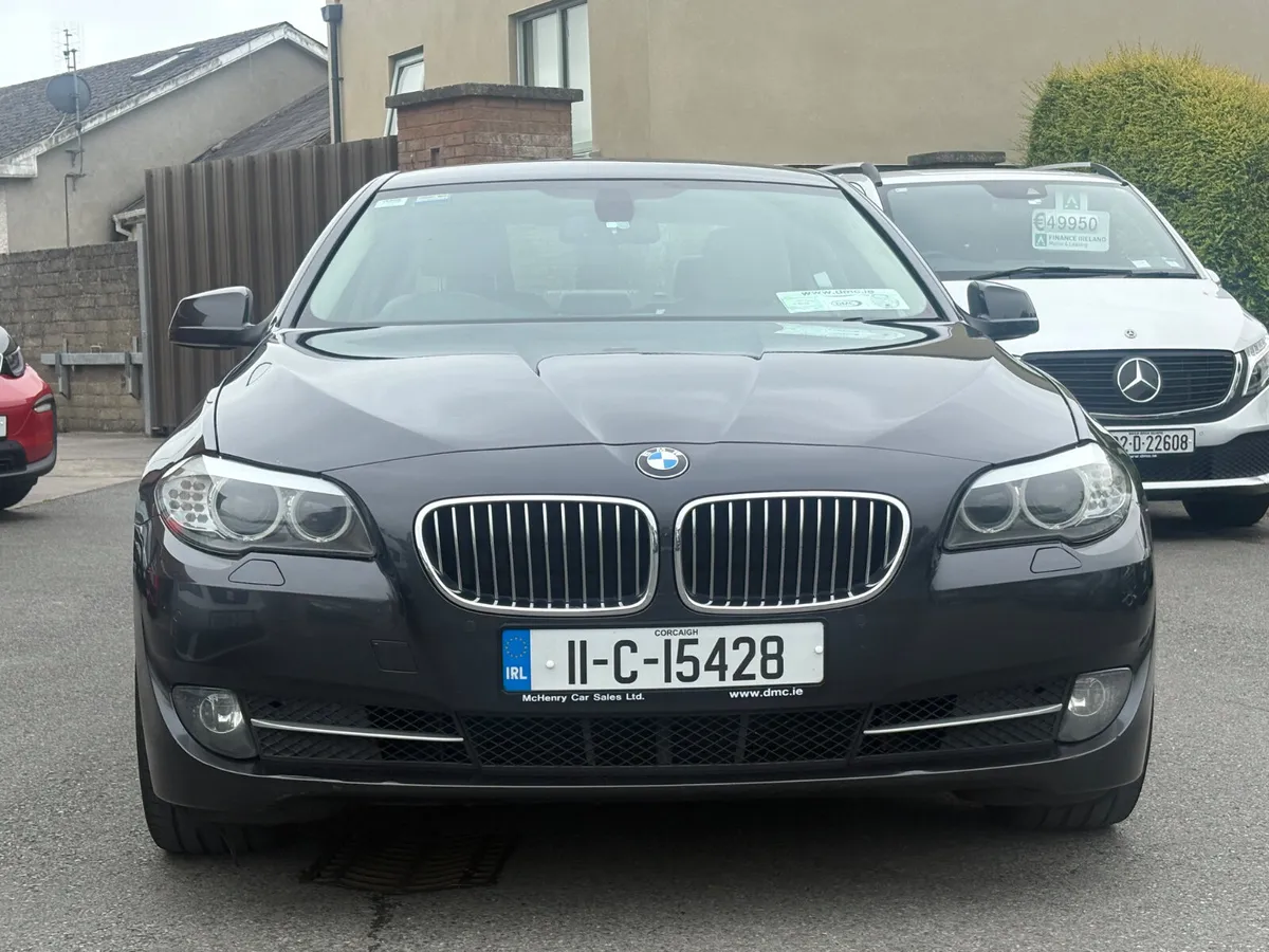 11 BMW 520D SE Auto *Good Spec* - Image 2
