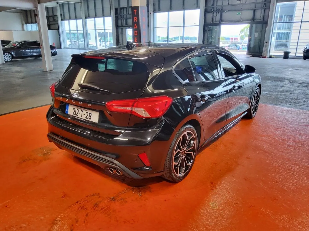 Ford Focus 1.5l Ecoblue 120PS St-line - Image 3