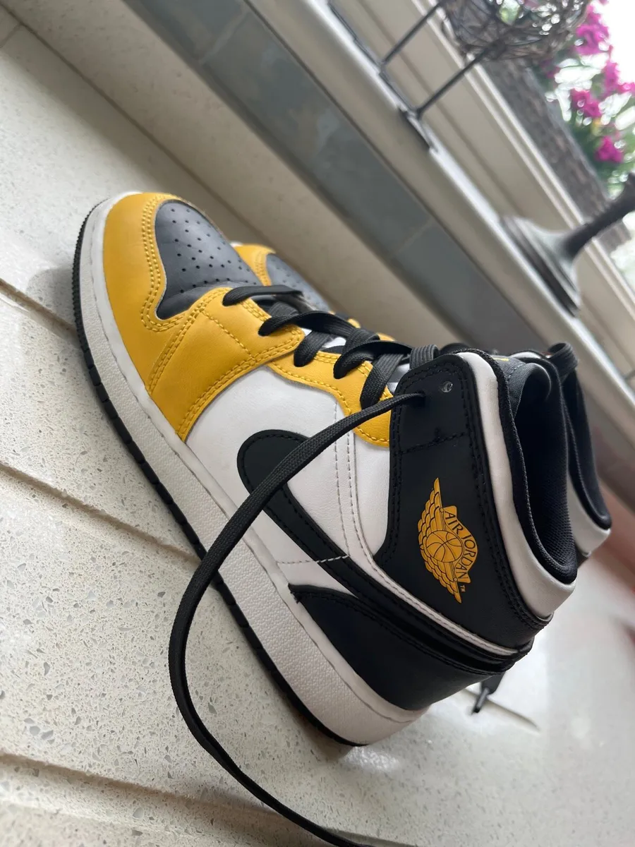 Air Jordan 1s yell ochre - Image 4