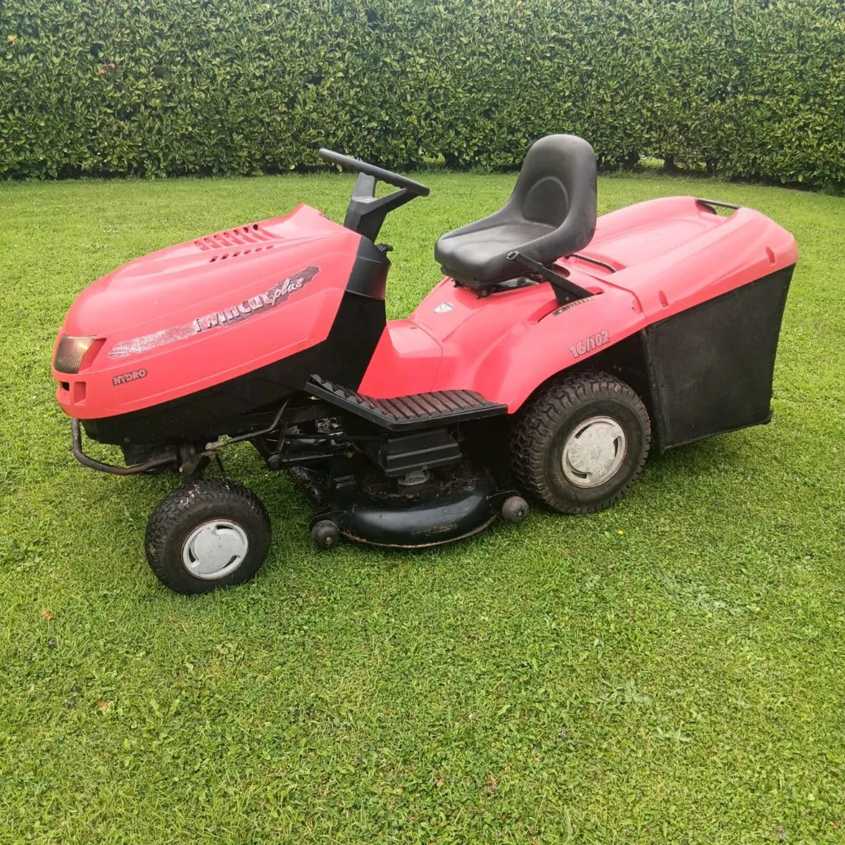 Castlegarden, hydrostatic, 17.5 hp Briggs engine - Image 3