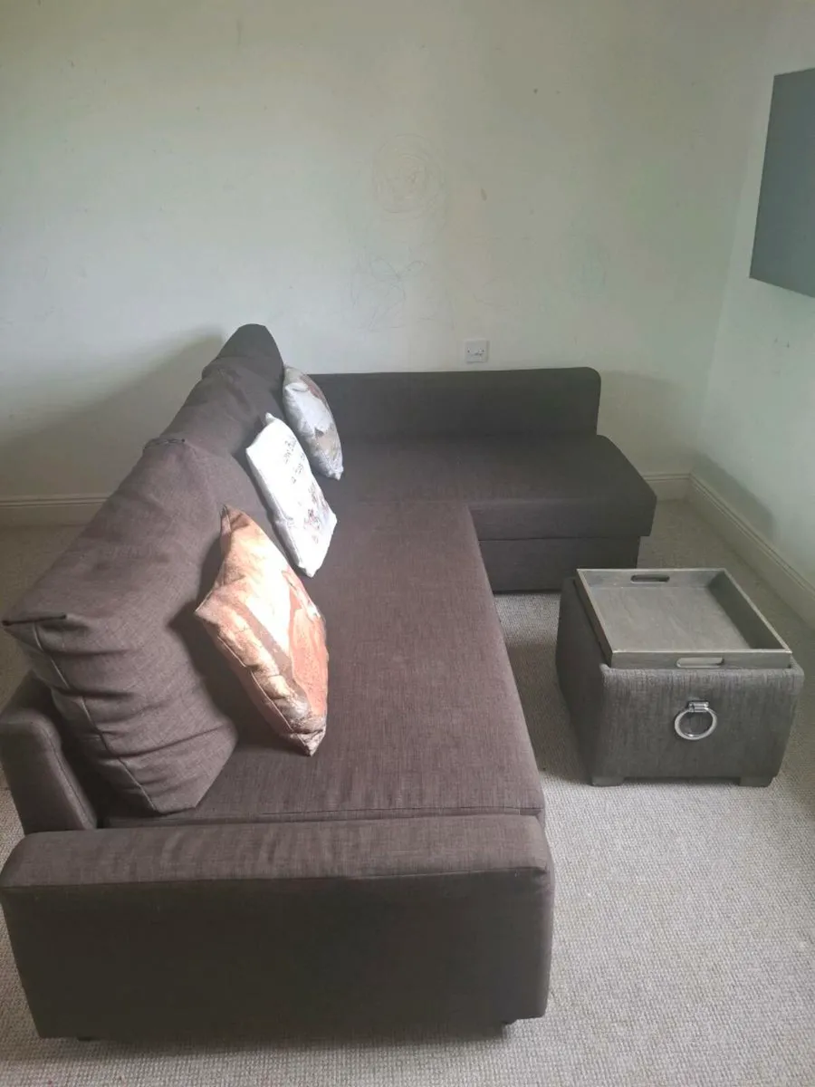 Corner Chaise Sofa-bed - Image 1