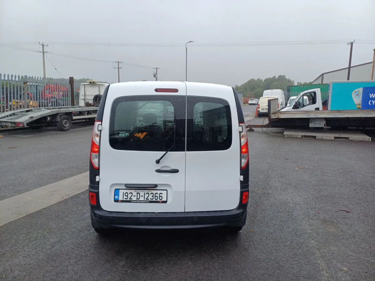 Renault Kangoo 2019 NEW TEST 07/26 - Image 4