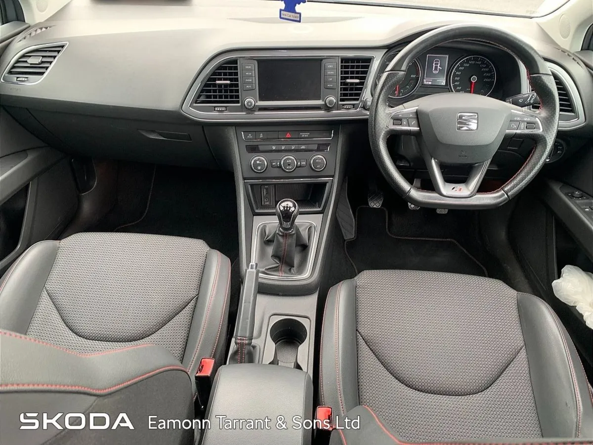 SEAT Leon 2.0tdi 150PS FR - Image 2