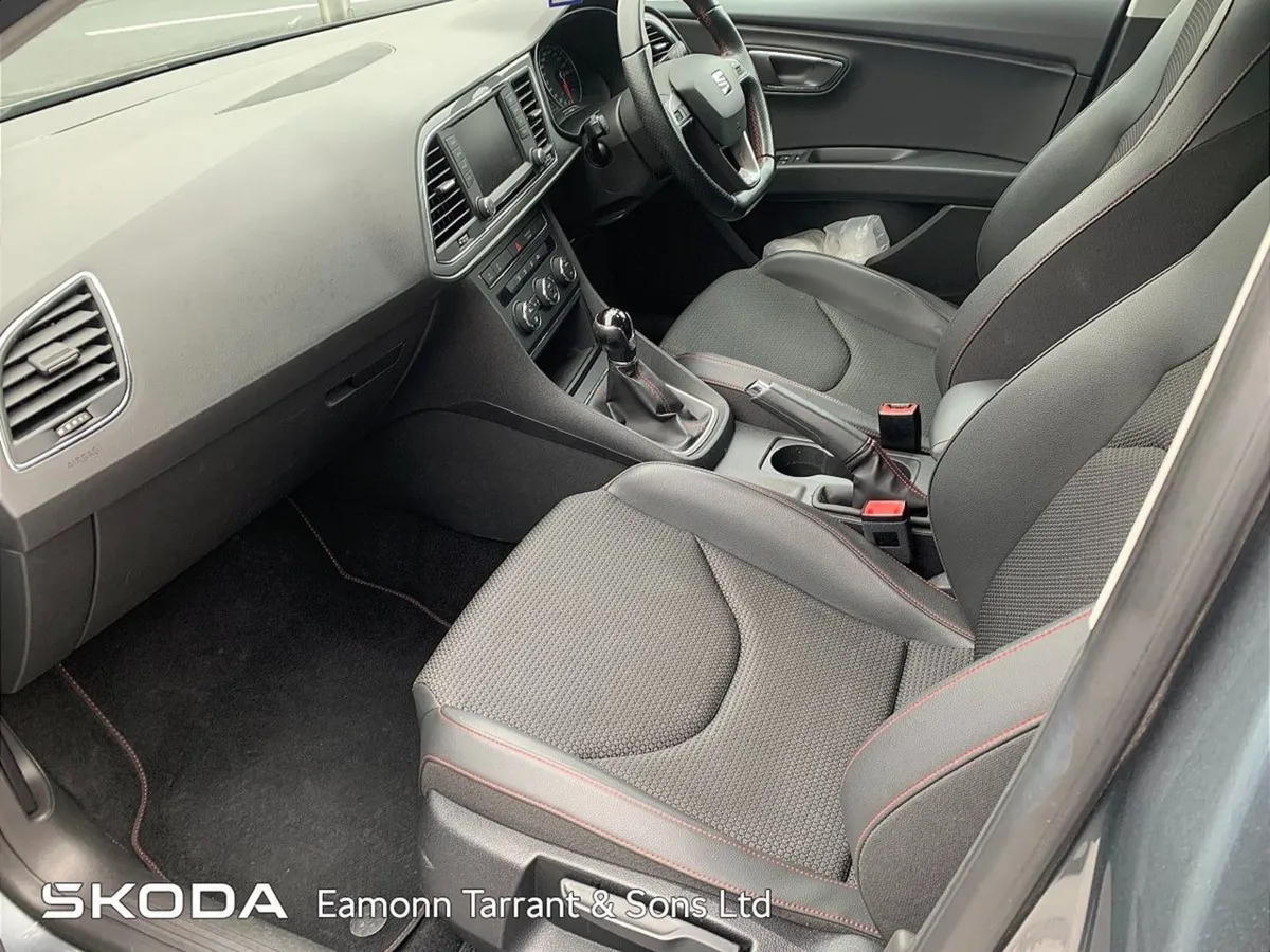 SEAT Leon 2.0tdi 150PS FR - Image 4