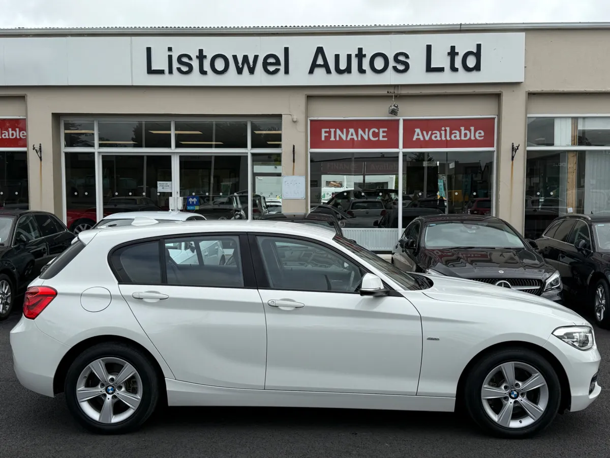 162 BMW 118D SPORT 2.0 AUTOMATIC - Image 1