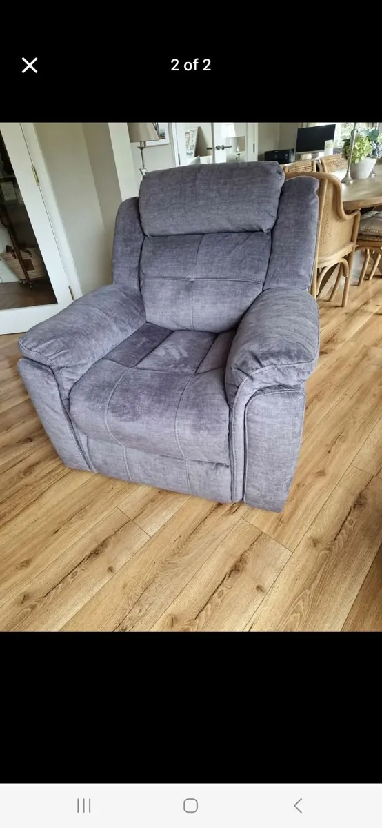 Recliner armchair - Image 1