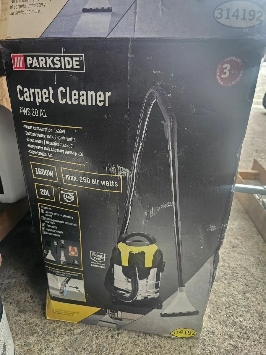 Carpet cleaner - like new €180 - Image 2