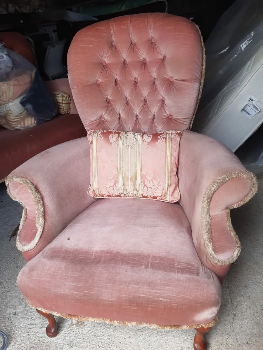 Couch & 2 Armchair - Image 2