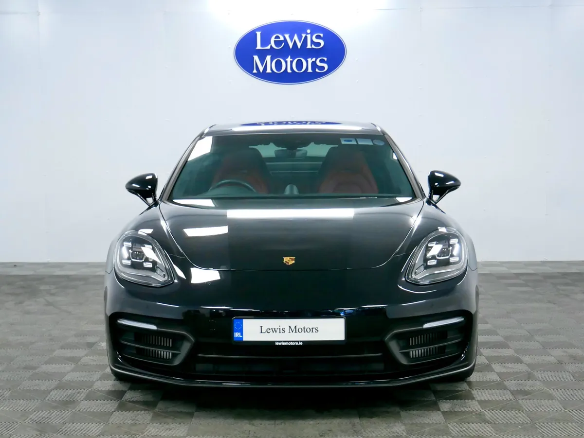 2024 Porsche Panamera 4 E-Hybrid - Image 3