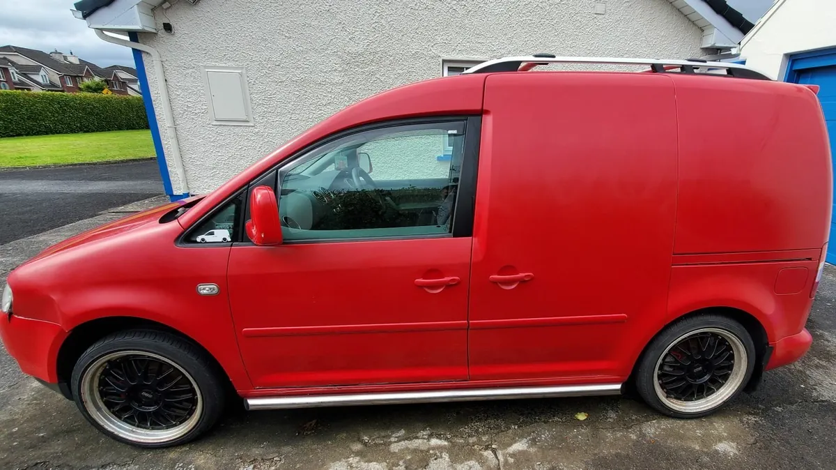 Volkswagen Caddy Multipurpose Van - Image 3
