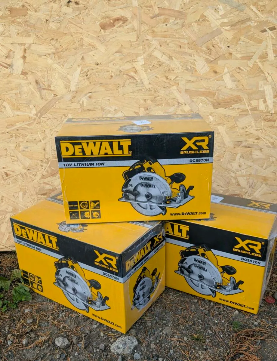 DeWalt Brushless 18v 184mm Circular Saw - New - Image 1