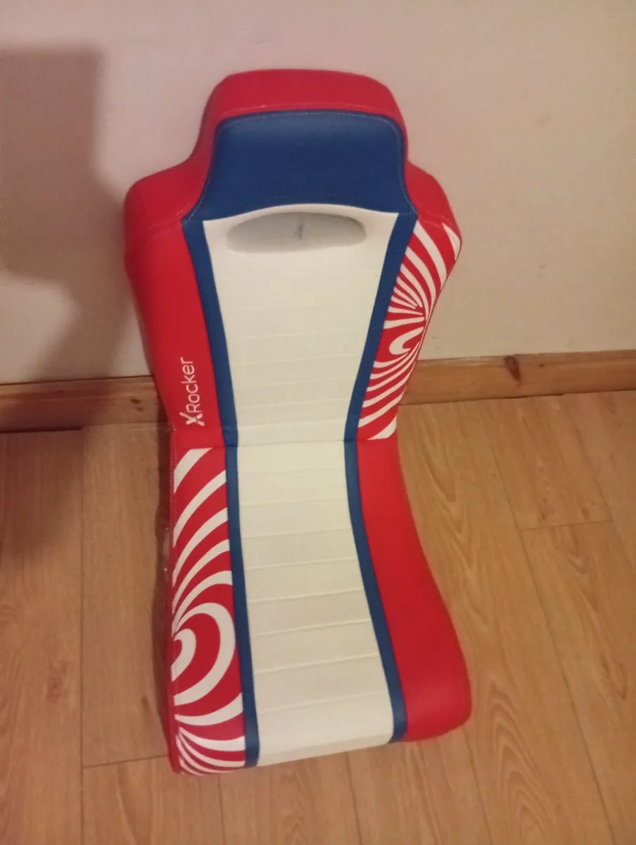 X-Rocker Foldable gaming chair - Image 3