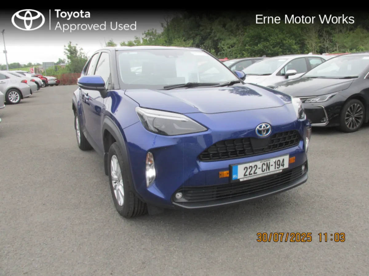Toyota Yaris Cross YARIS CROSS LUNA - Image 1