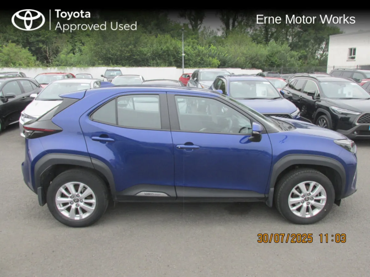 Toyota Yaris Cross YARIS CROSS LUNA - Image 2
