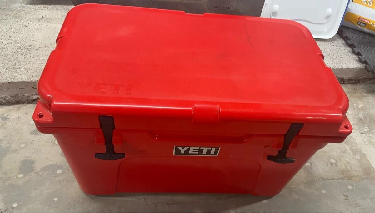 Yeti Cooler Box - Image 4