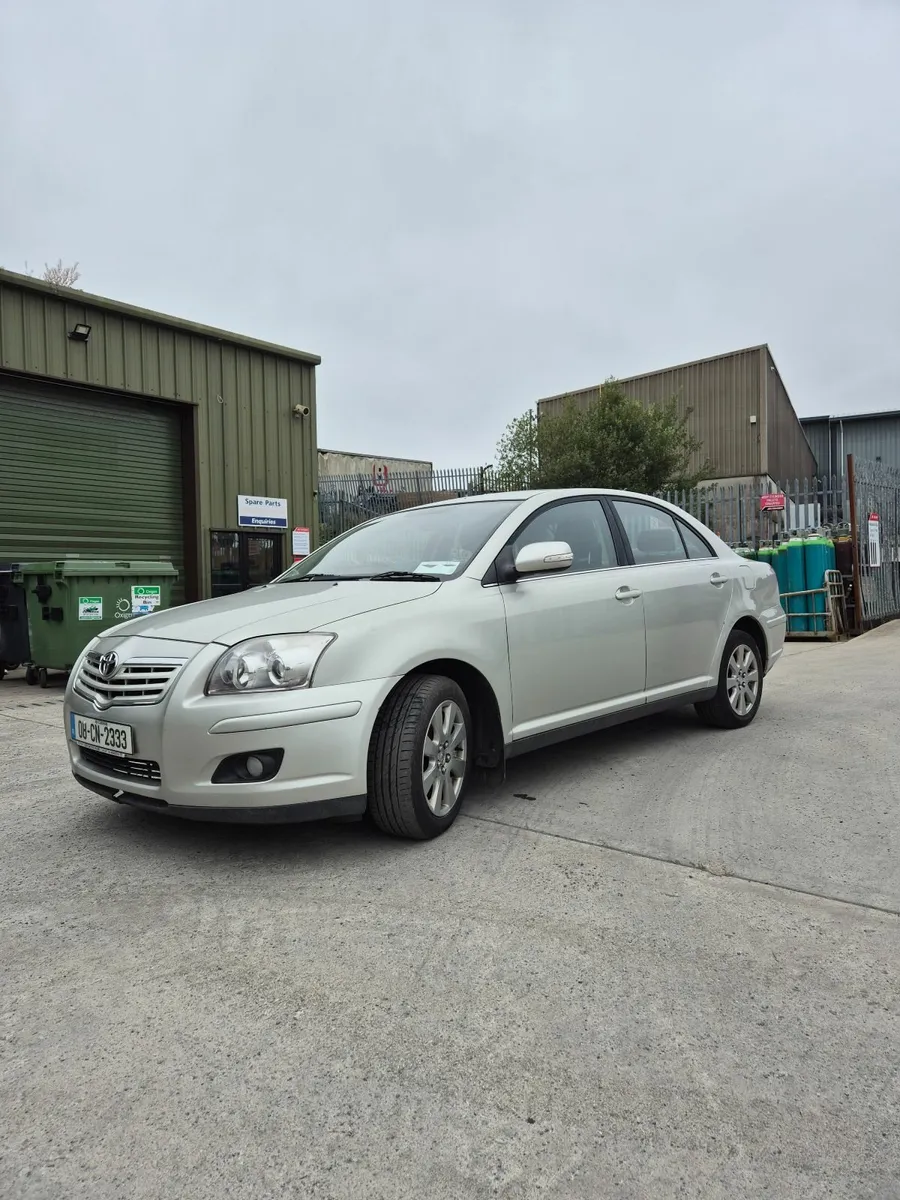 Toyota Avensis 2008 - Image 2