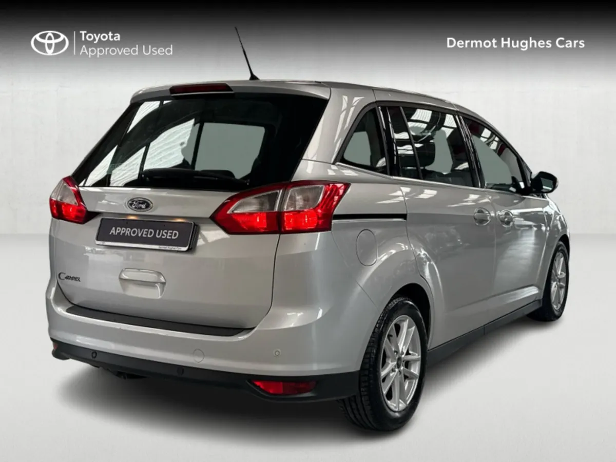 Ford Grand C-Max 1.5 TDCI ZETEC 120 120PS 5DR - Image 2