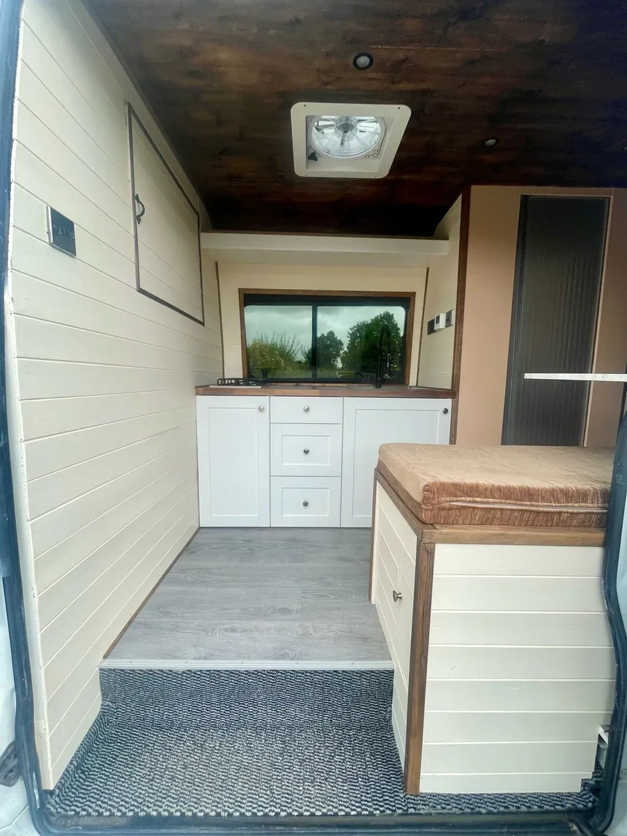151 3 Berth Sprinter Campervan - Image 4