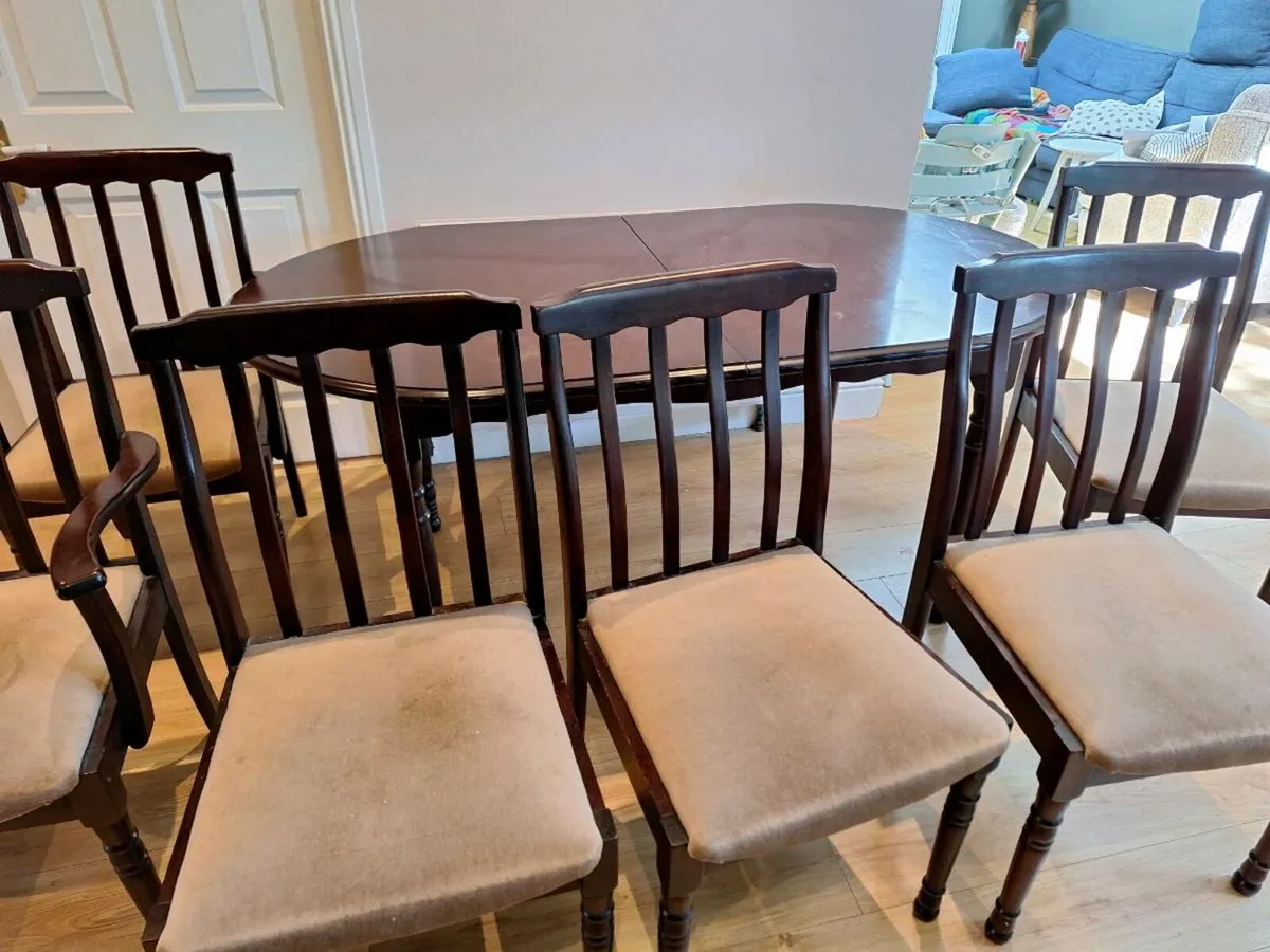 Kitchen Table & Chairs - Image 2