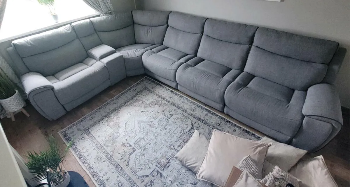 Electric right hand grey corner sofa - Image 1