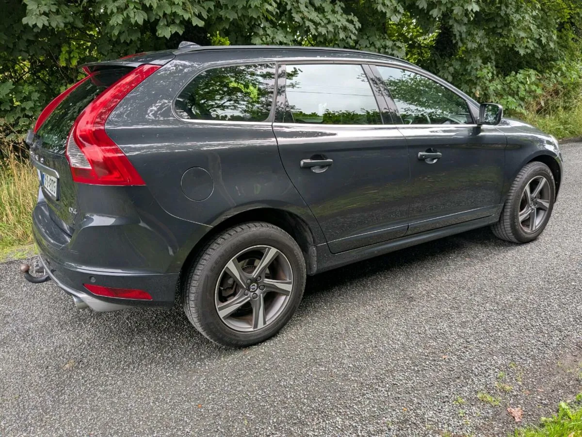 110k Miles R-Design 2015 Volvo XC60 2.0 DR 190BHP - Image 4