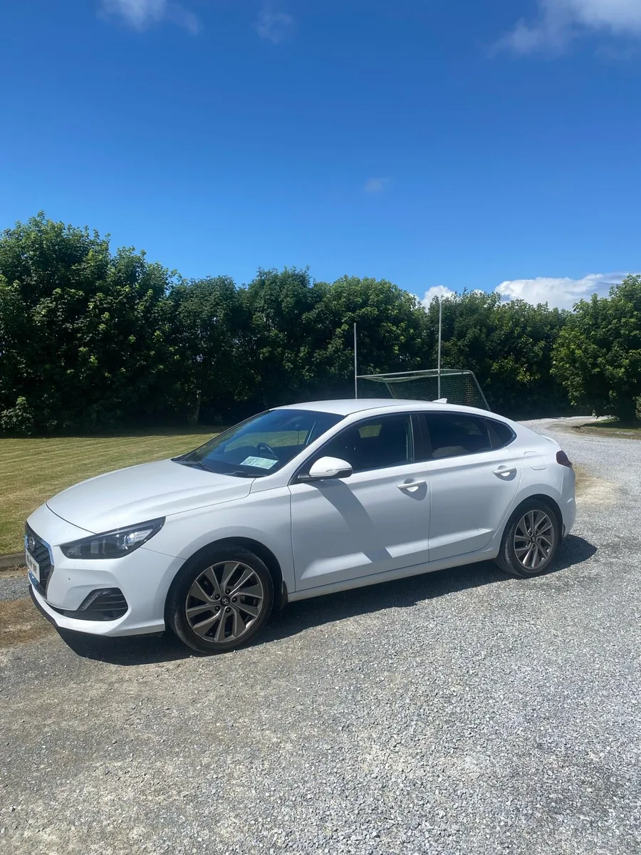 Hyundai i30 Fastback Turbo Petrol 5DR 2019 - Image 4