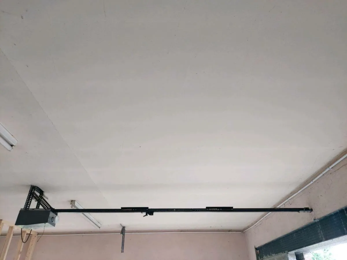 Garage Door Electric - Image 4