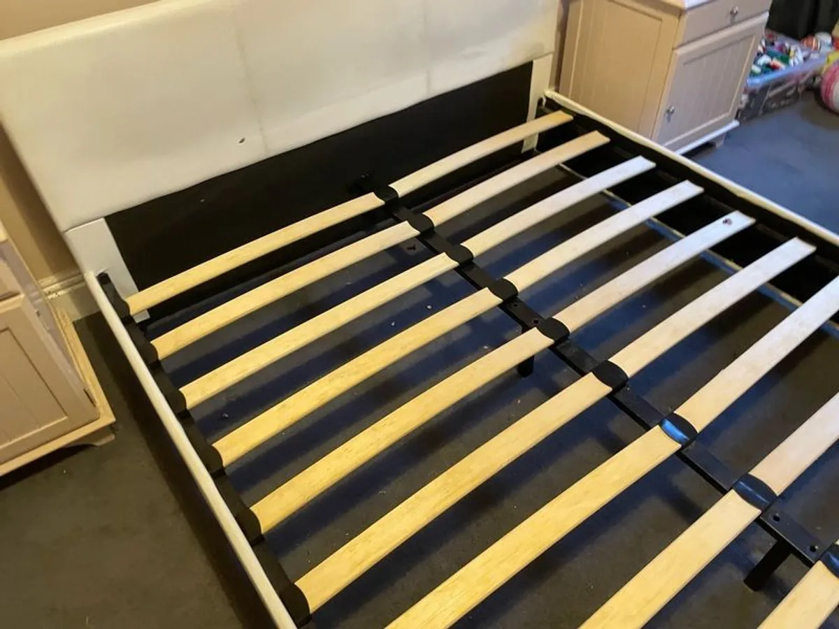 double bed - Image 2