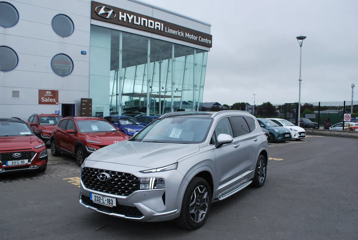Hyundai Santa Fe 2023 - Image 1