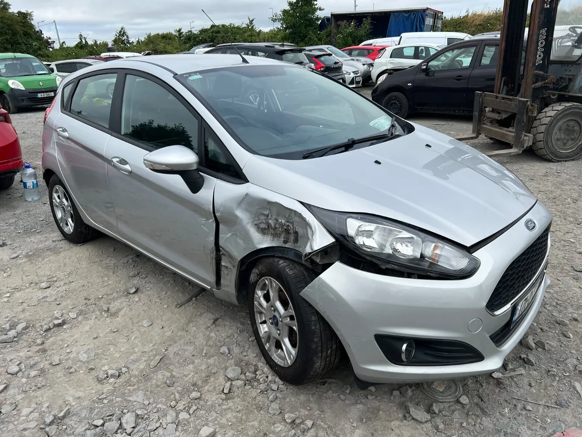 2017 Ford Fiesta 1.25 Petrol - Image 3