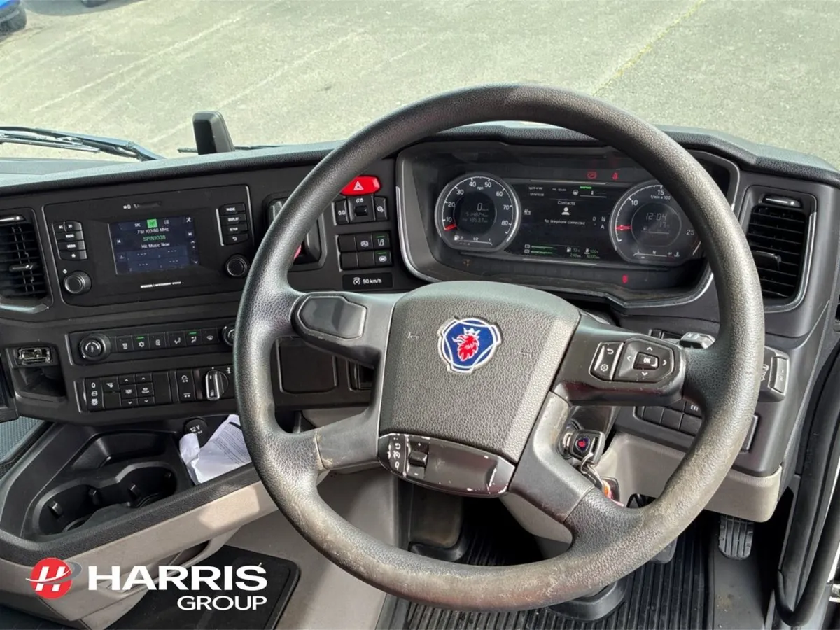 Scania R Series R450 6x2 Tractor Unit - Image 4