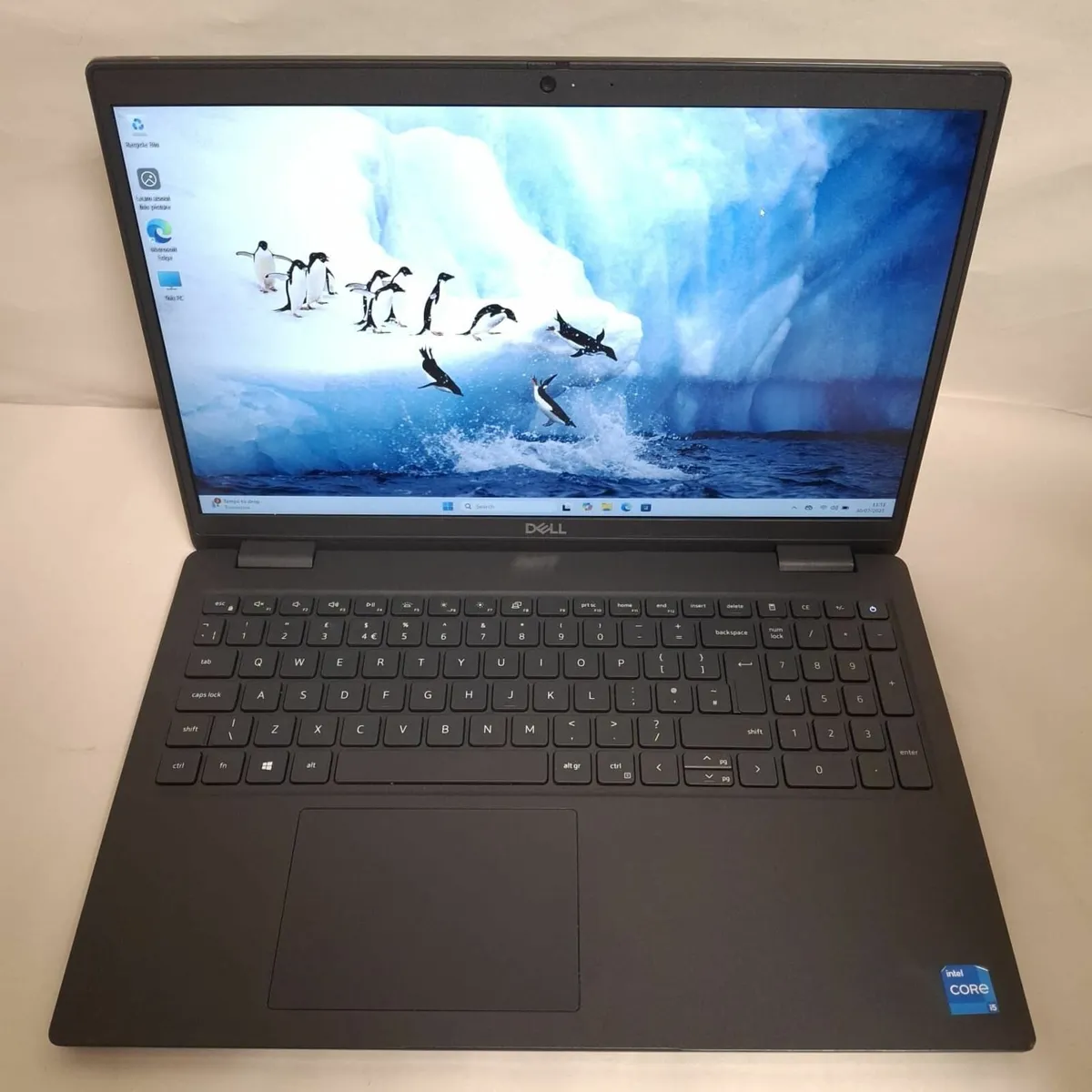 Dell Latitude 3520 | i5-1135G7 | 16GB RAM | 256GB - Image 1