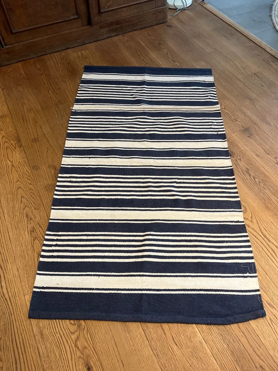 Rug - Image 1