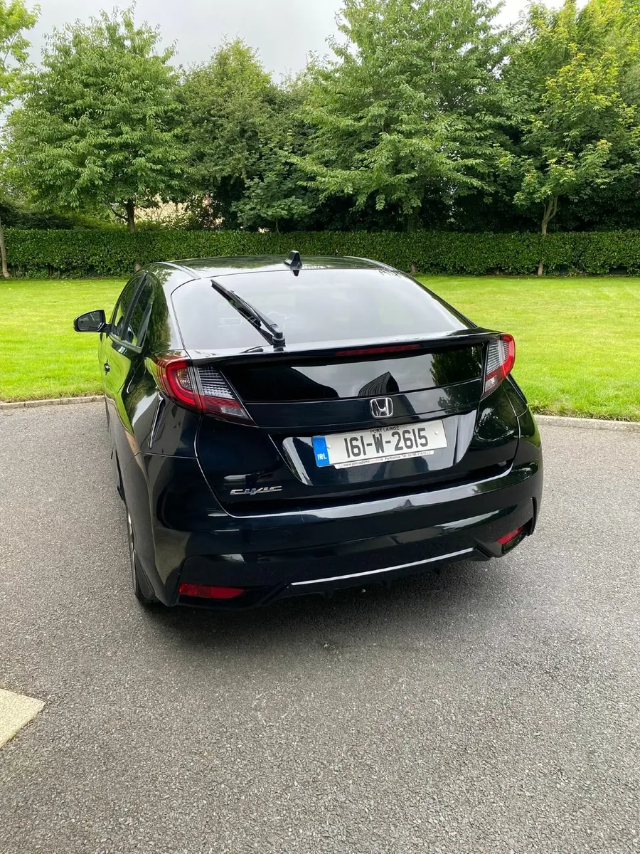 Honda Civic 2016 - Image 3