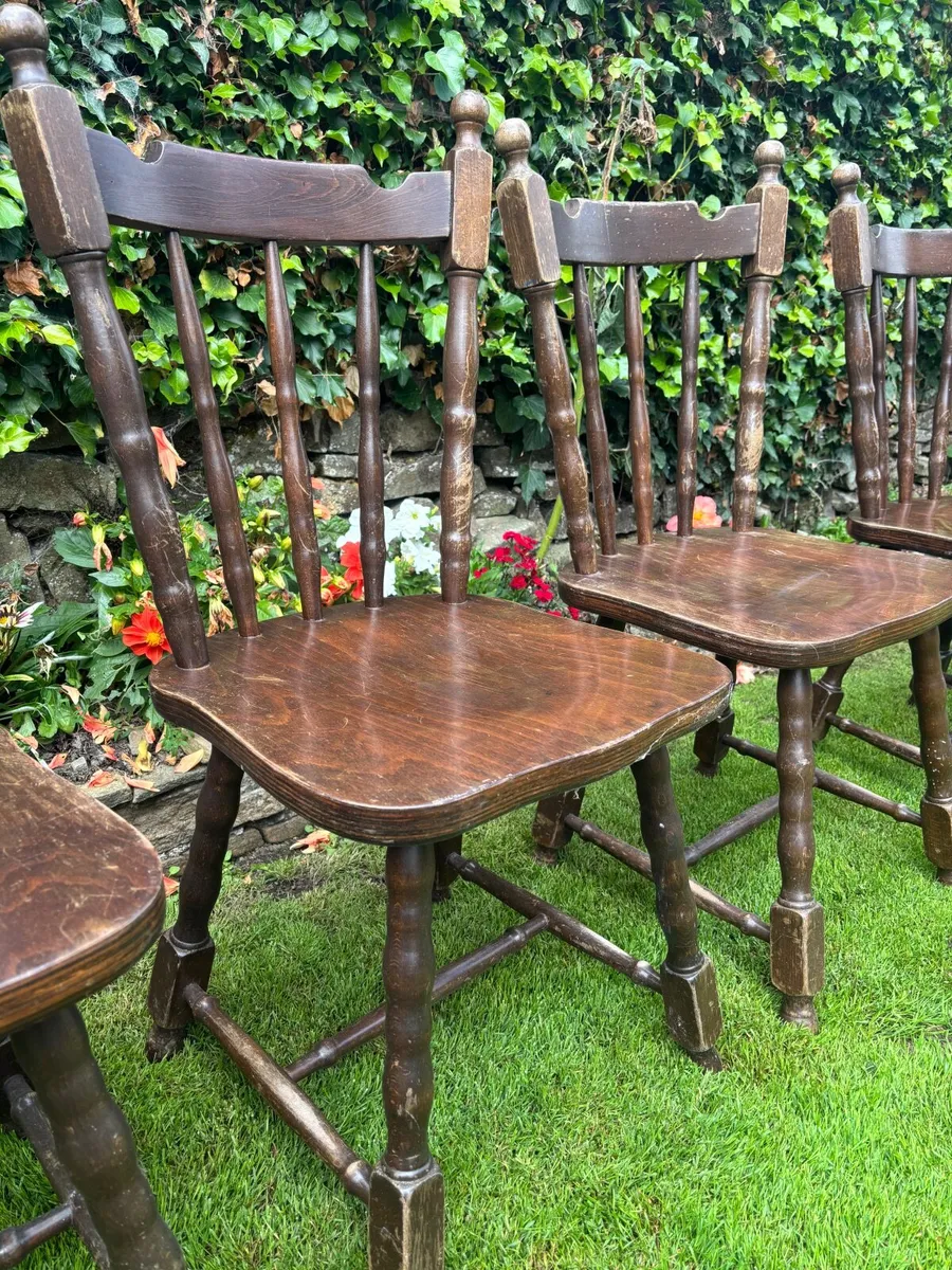 Dining chairs - Image 2