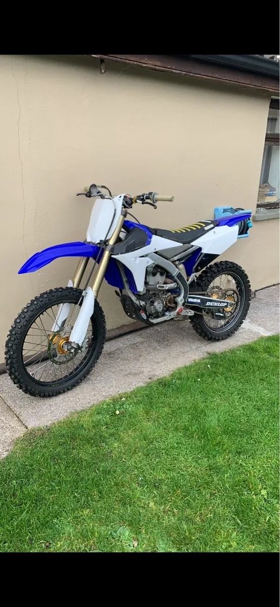 2015 YZF 250 - Image 1