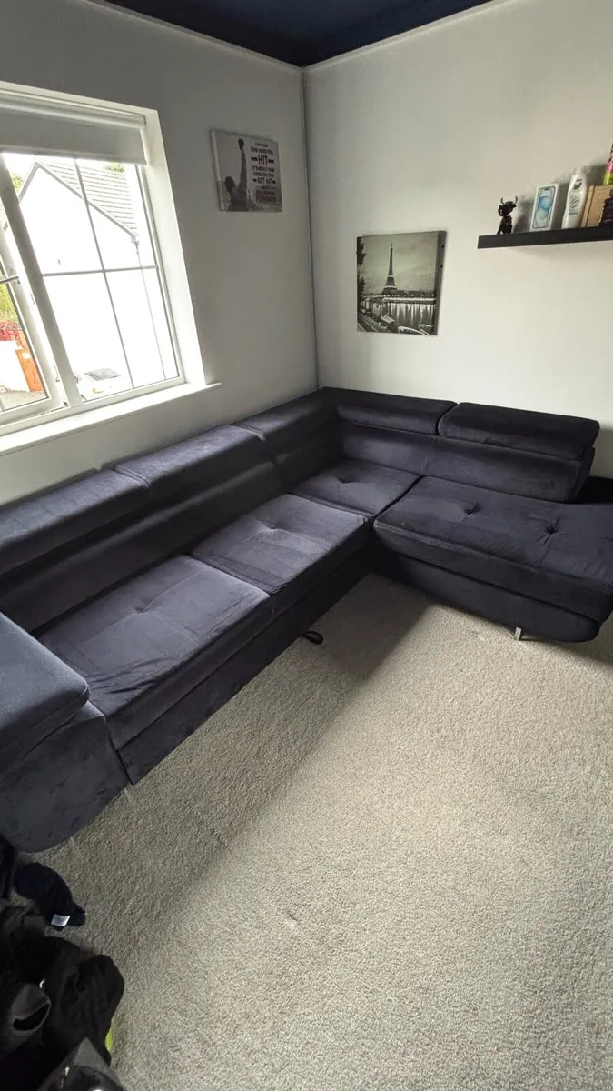Sofa - Image 3