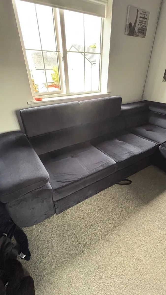 Sofa - Image 4