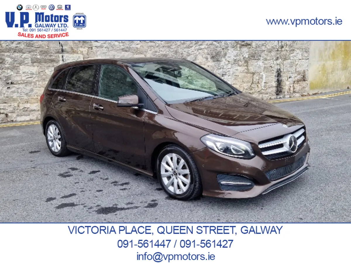 1 OWNER,PAN SUNROOF,FULL LEATHER,LOW KM, AUTOMATIC - Image 4