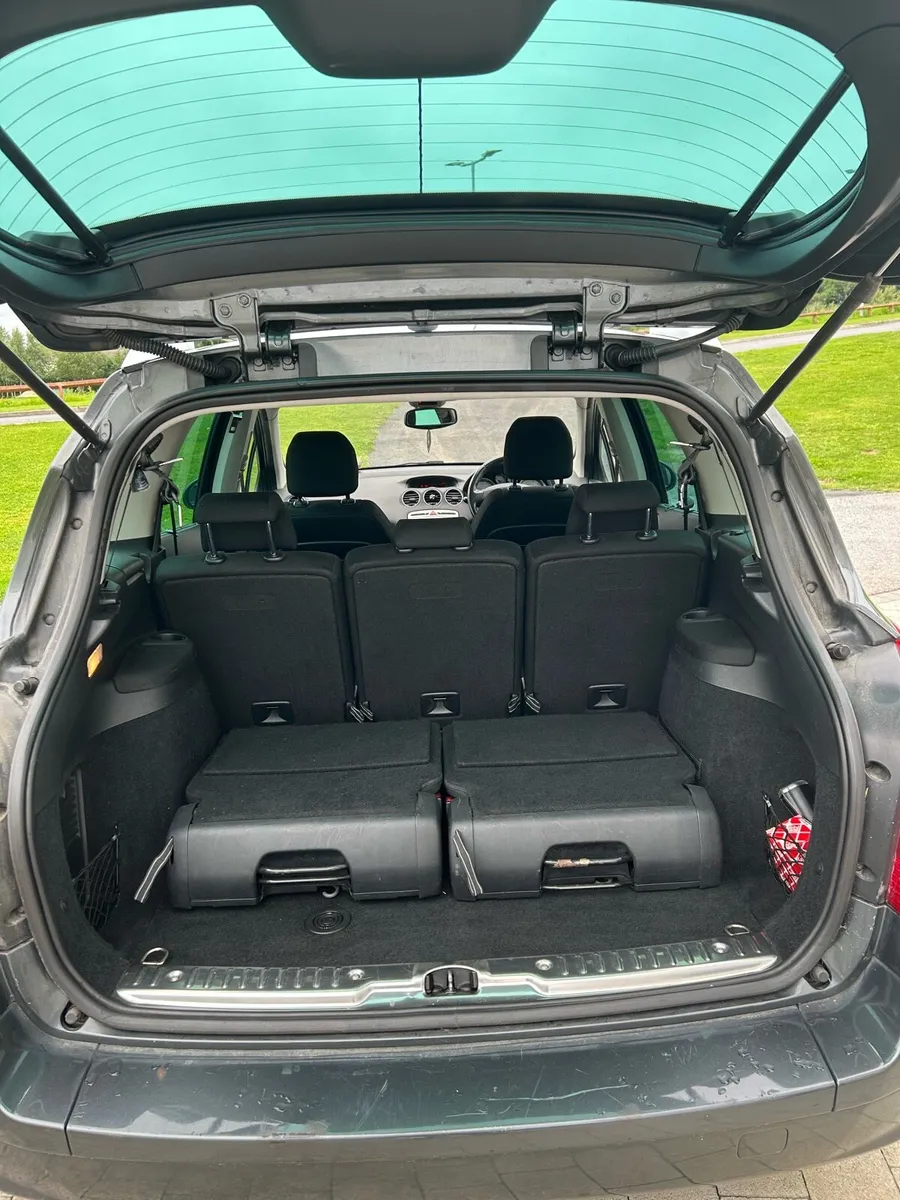 Peugeot 308 - Image 4