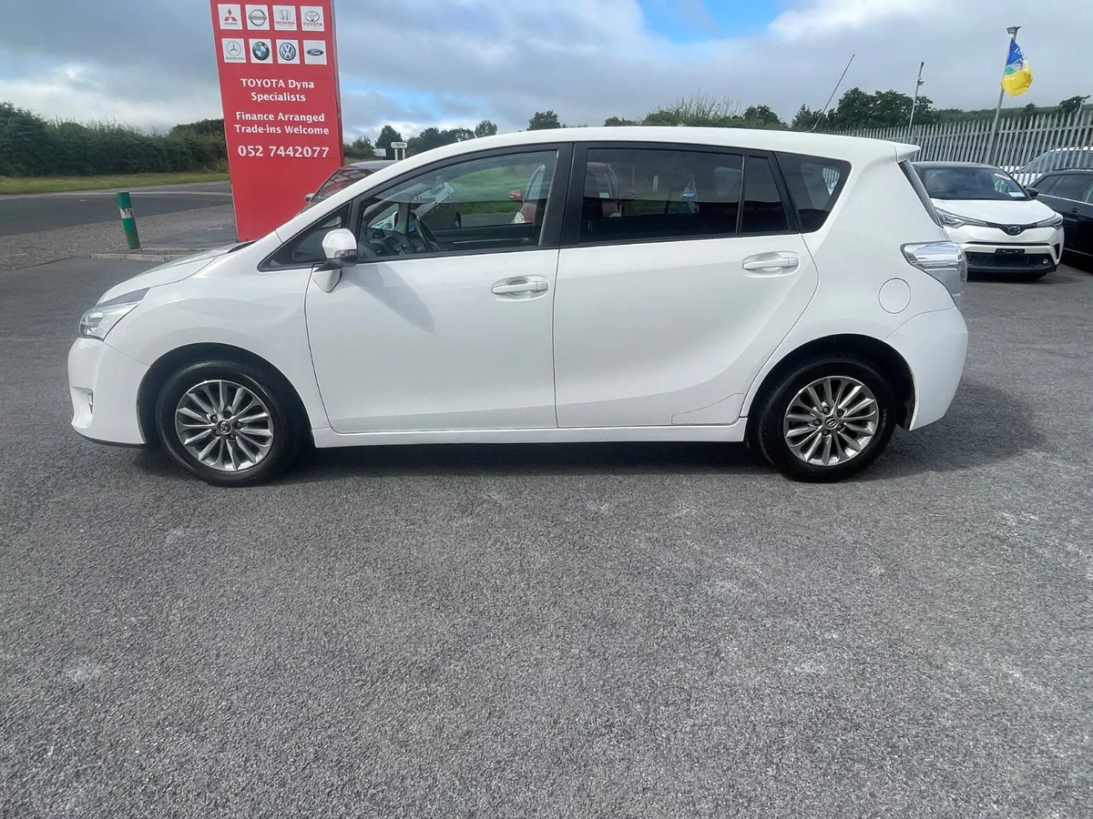Toyota Verso 2016 - Image 4