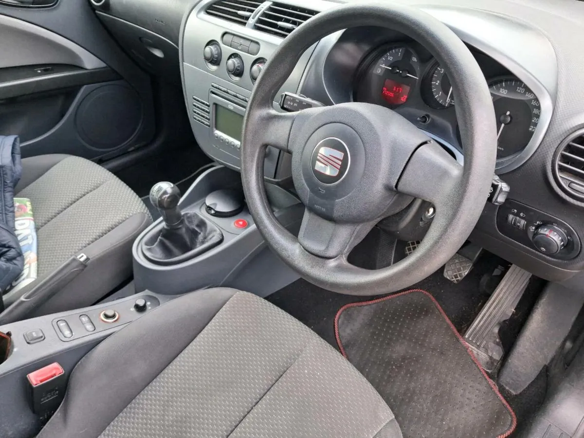 Car - Image 4