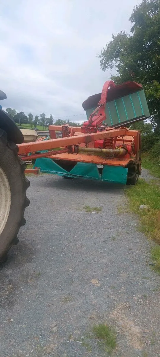 Kverneland 4028 mower - Image 1