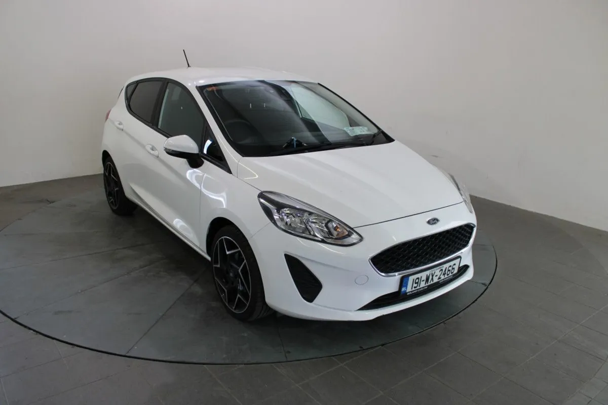 Ford Fiesta 1.1l Ti-vct 70 PS Zetec - Image 1