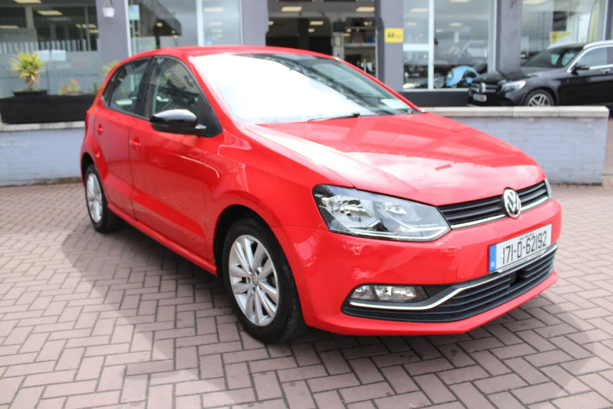 VOLKSWAGEN POLO 1.2TSI COMFORTLINE PLUS 5DR AUTO - Image 2