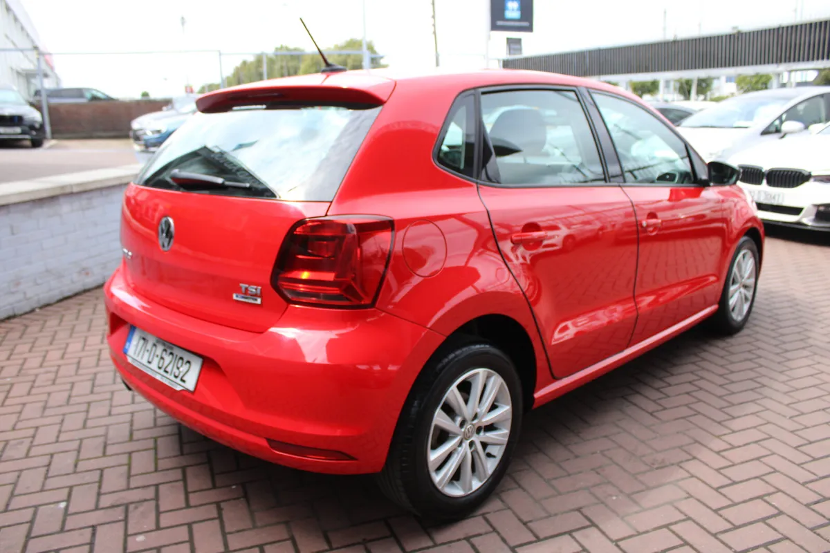 VOLKSWAGEN POLO 1.2TSI COMFORTLINE PLUS 5DR AUTO - Image 4