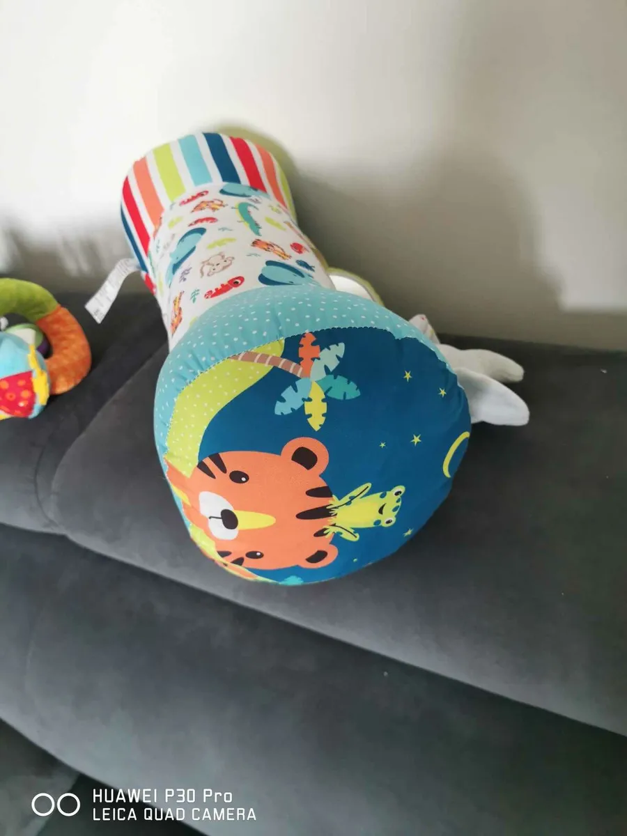 Baby Sit, Tummy Time Pillow & Car Seat Toy - Image 3